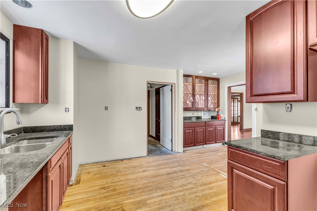 3232 Warrington Road