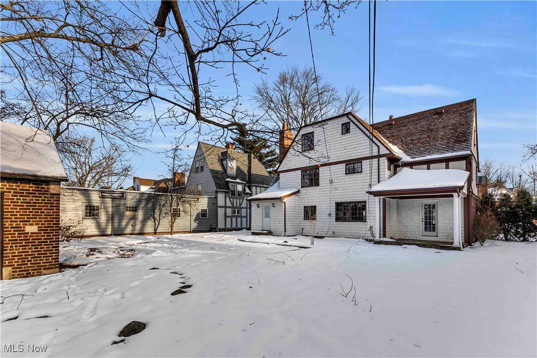 3232 Warrington Road