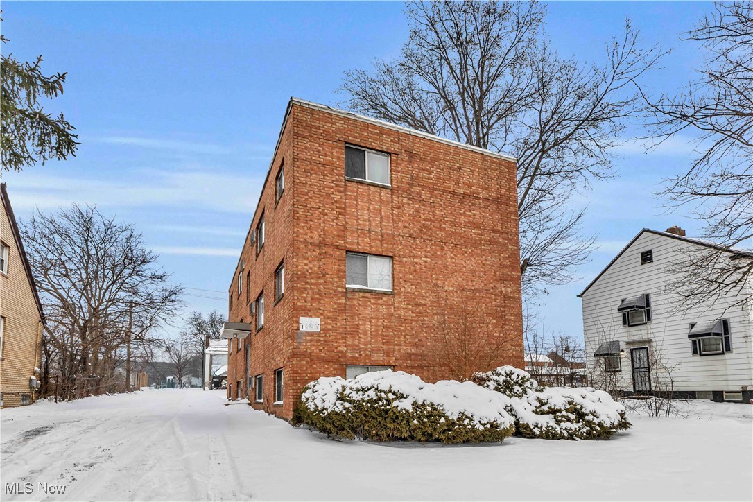 16703 Harvard Avenue