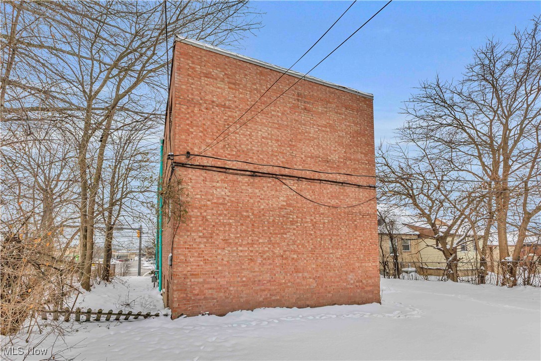 16703 Harvard Avenue