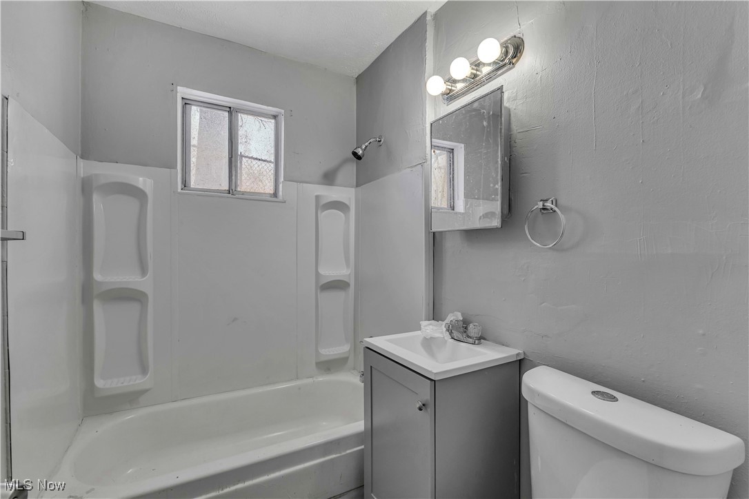 16703 Harvard Avenue