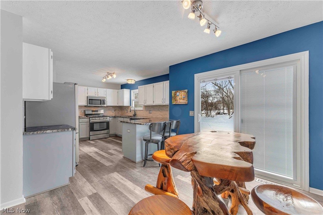 5042 Grande Boulevard