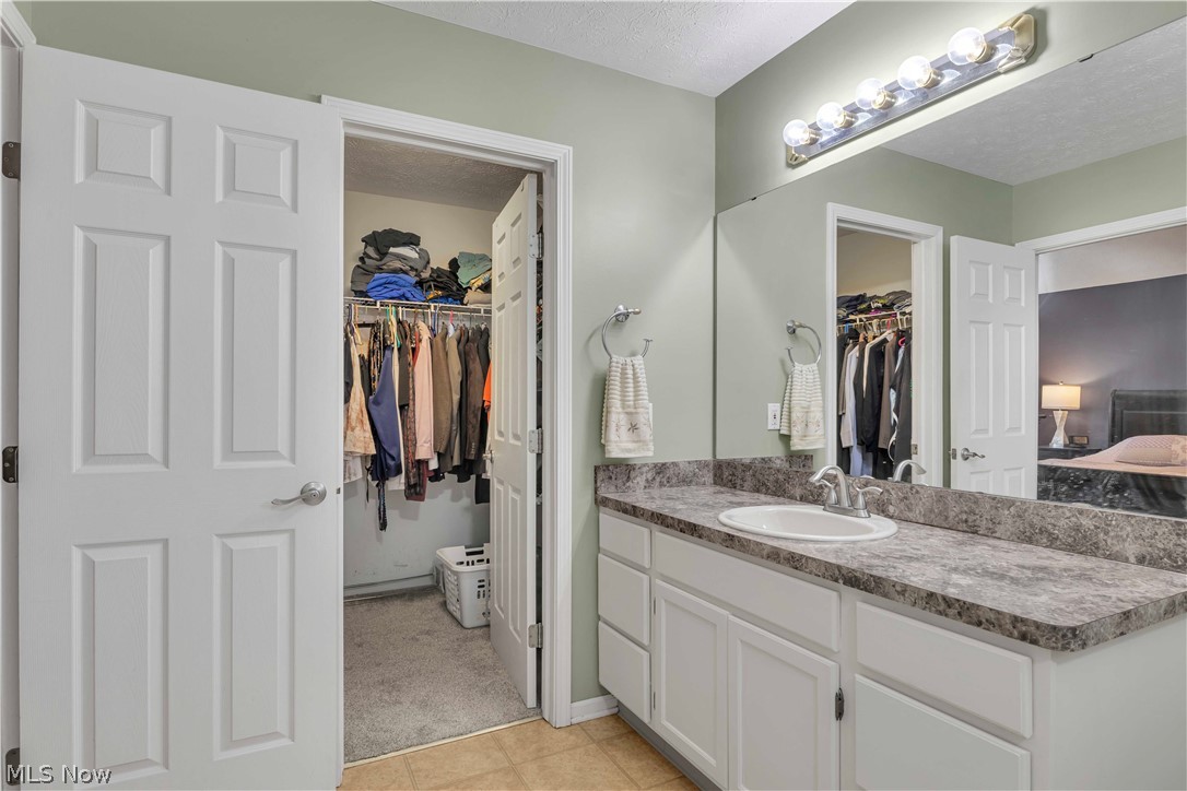 5042 Grande Boulevard