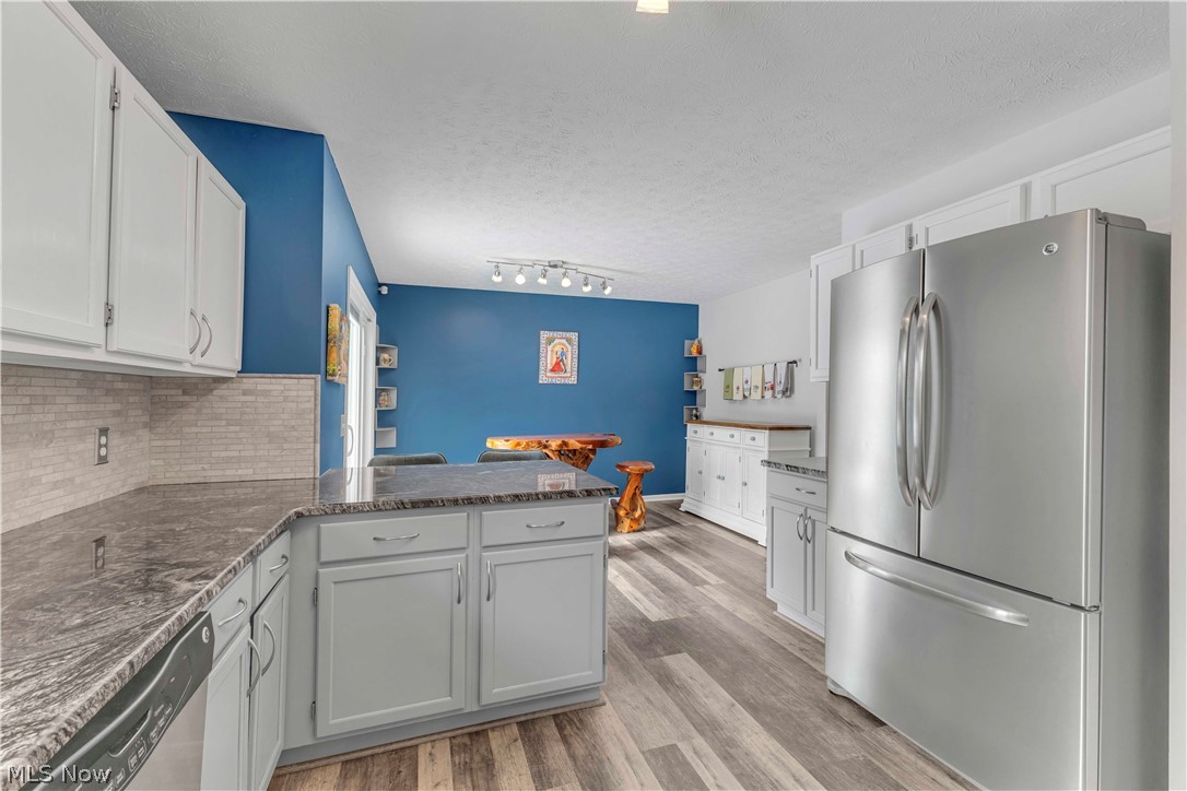 5042 Grande Boulevard