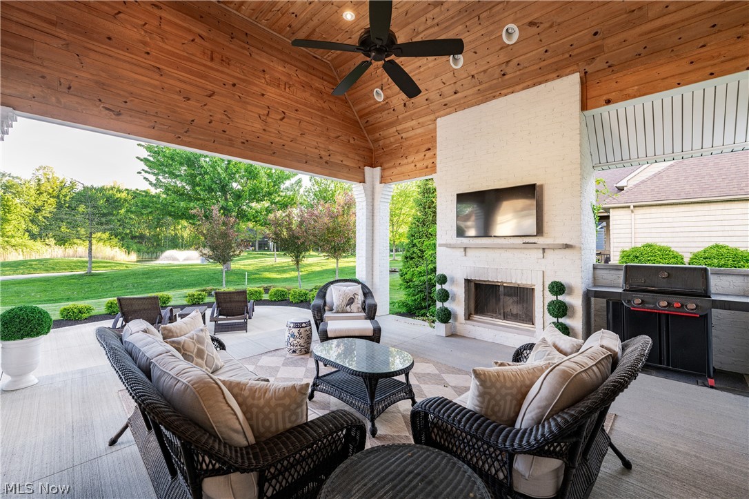 33683 Via San Angelo Drive