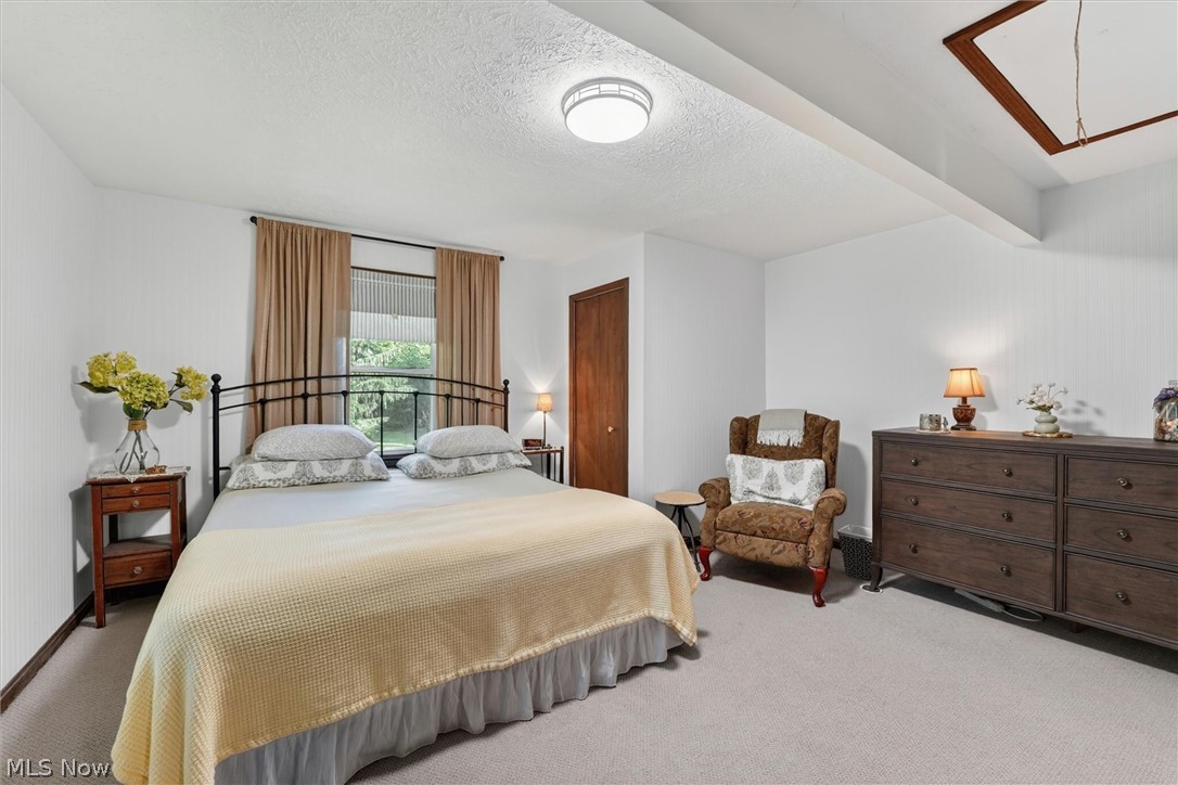 33062 Chestnut Ridge Road