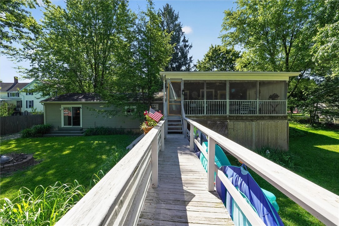 33062 Chestnut Ridge Road