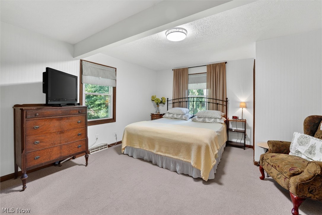33062 Chestnut Ridge Road