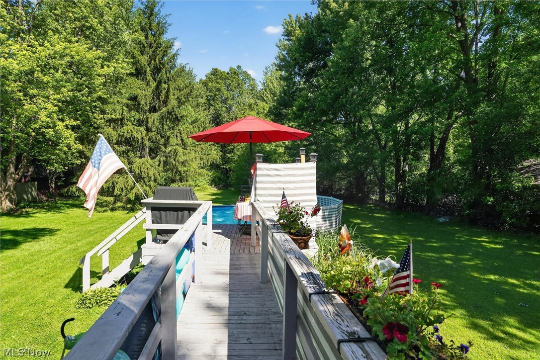 33062 Chestnut Ridge Road
