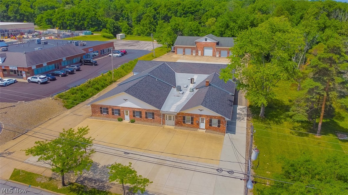 7958 Broadview Road