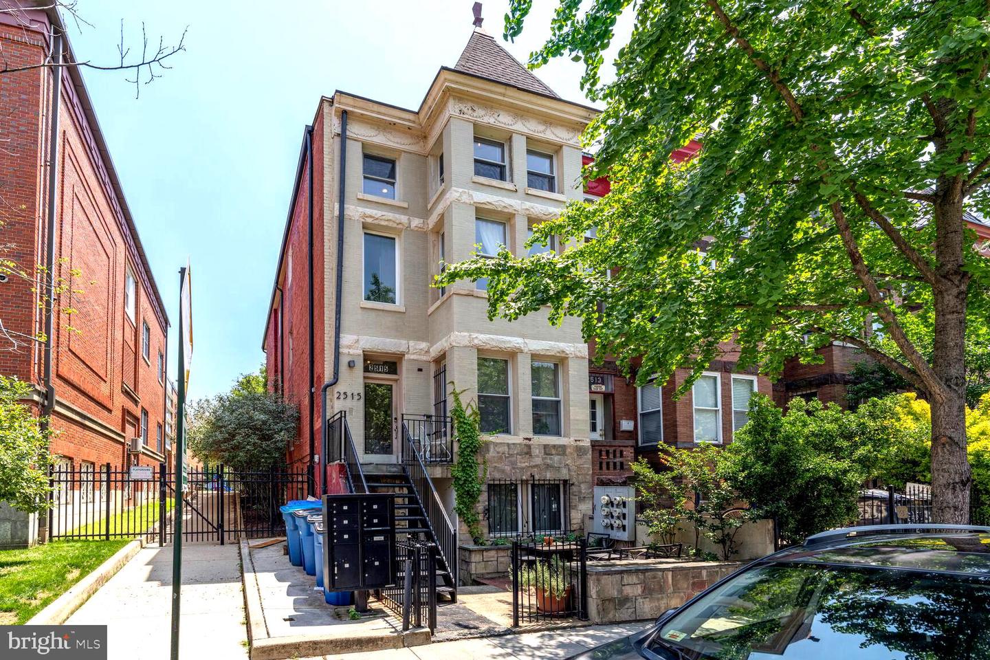 2515 17th St NW #5