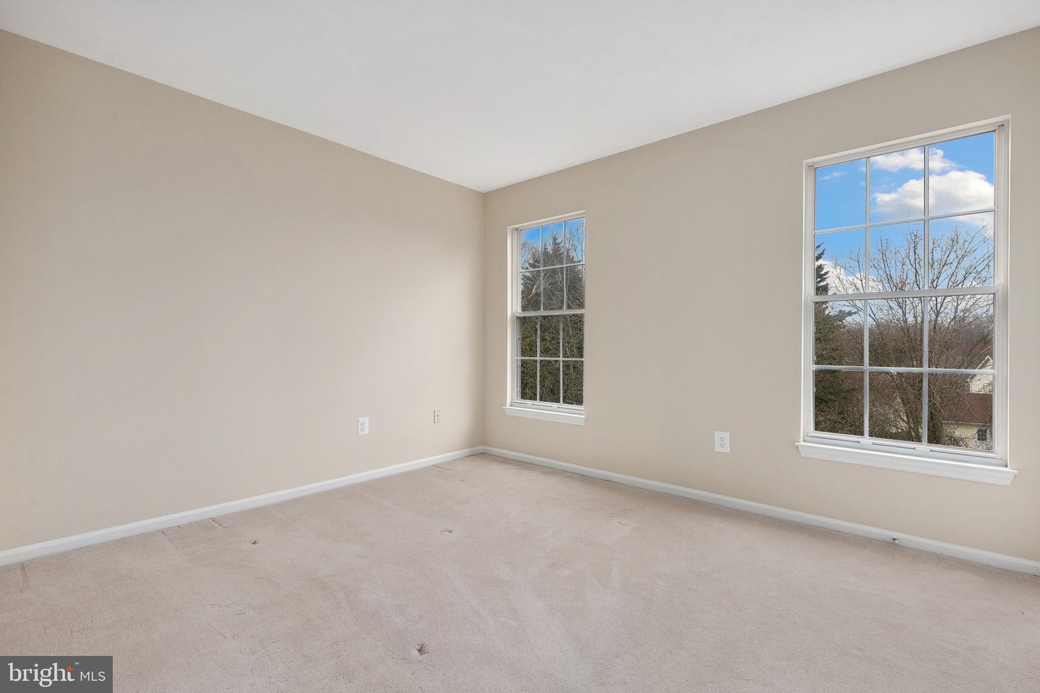 15807 Seurat Dr