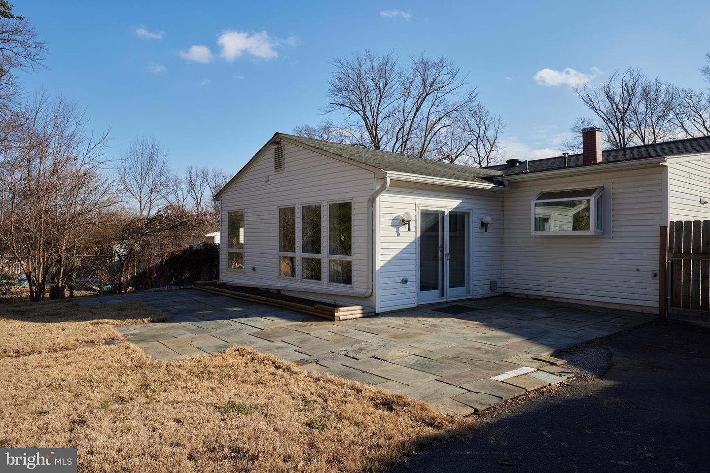 112 Tulip Dr