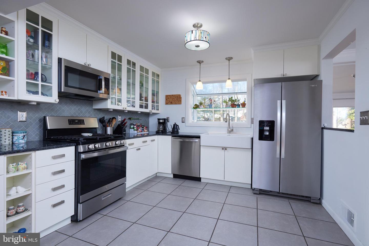 112 Tulip Dr