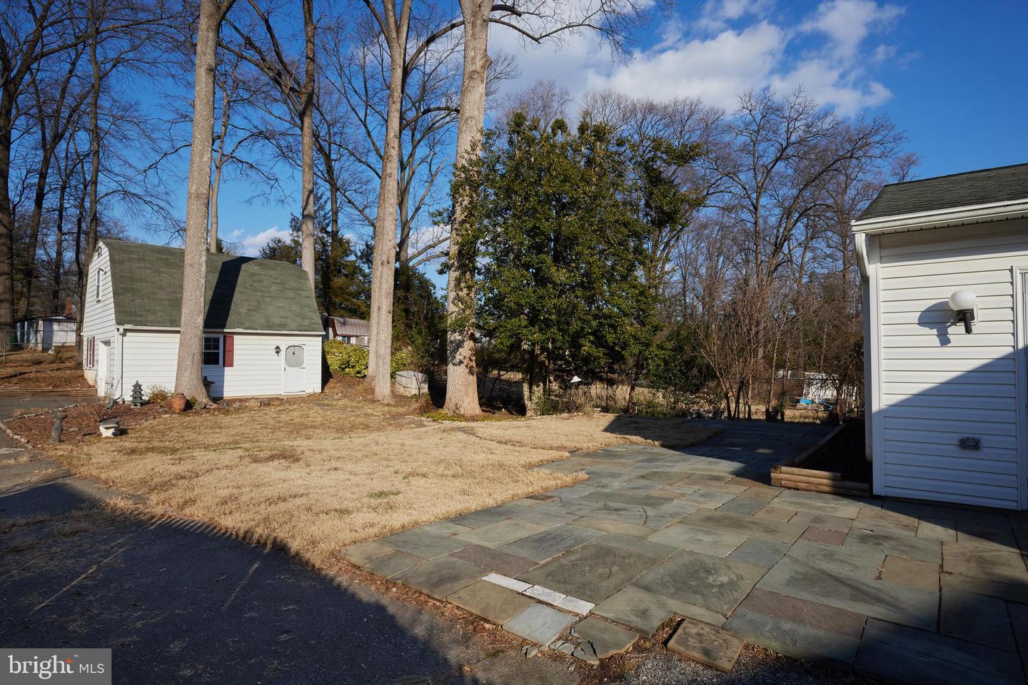 112 Tulip Dr