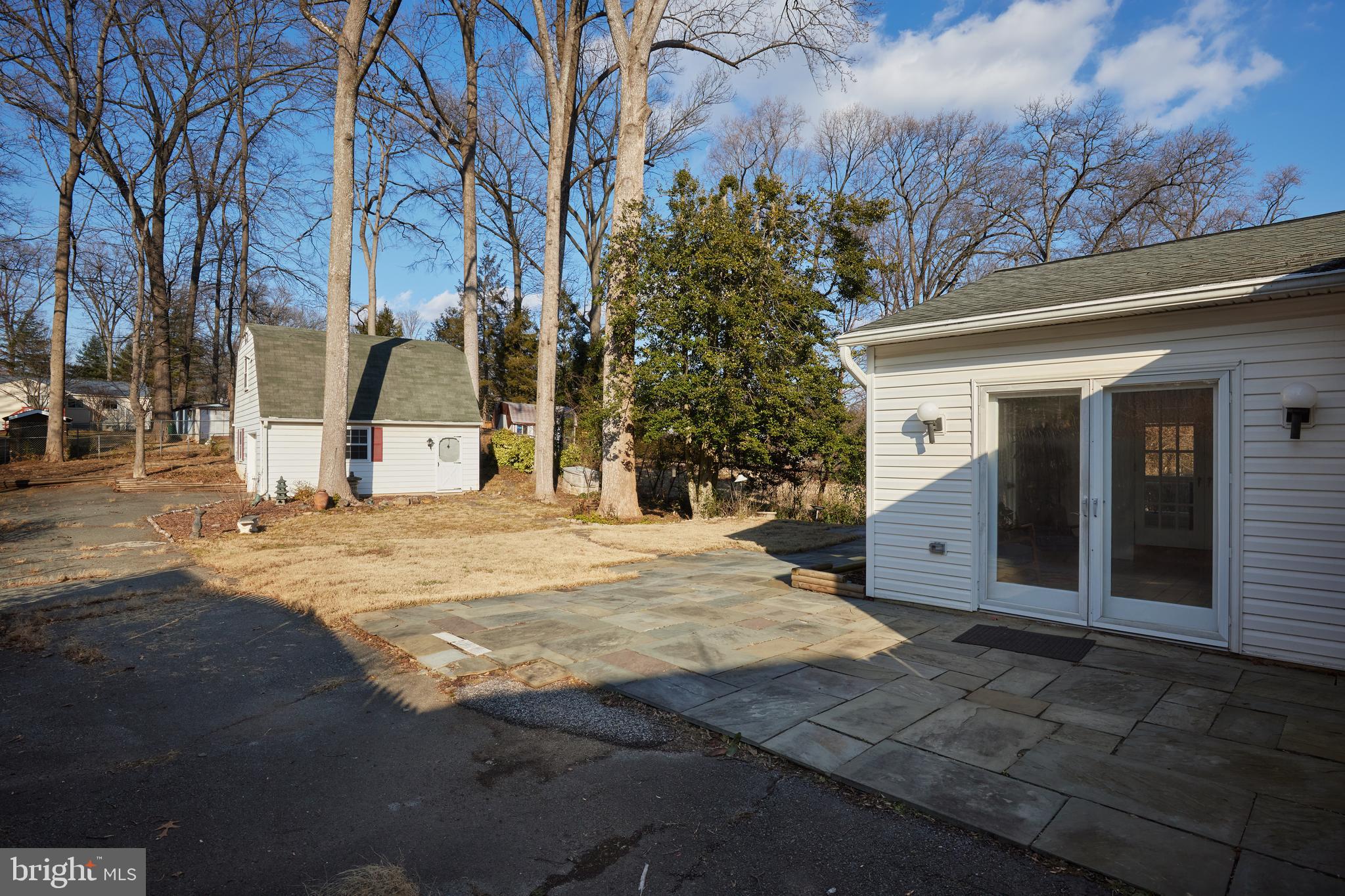 112 Tulip Dr