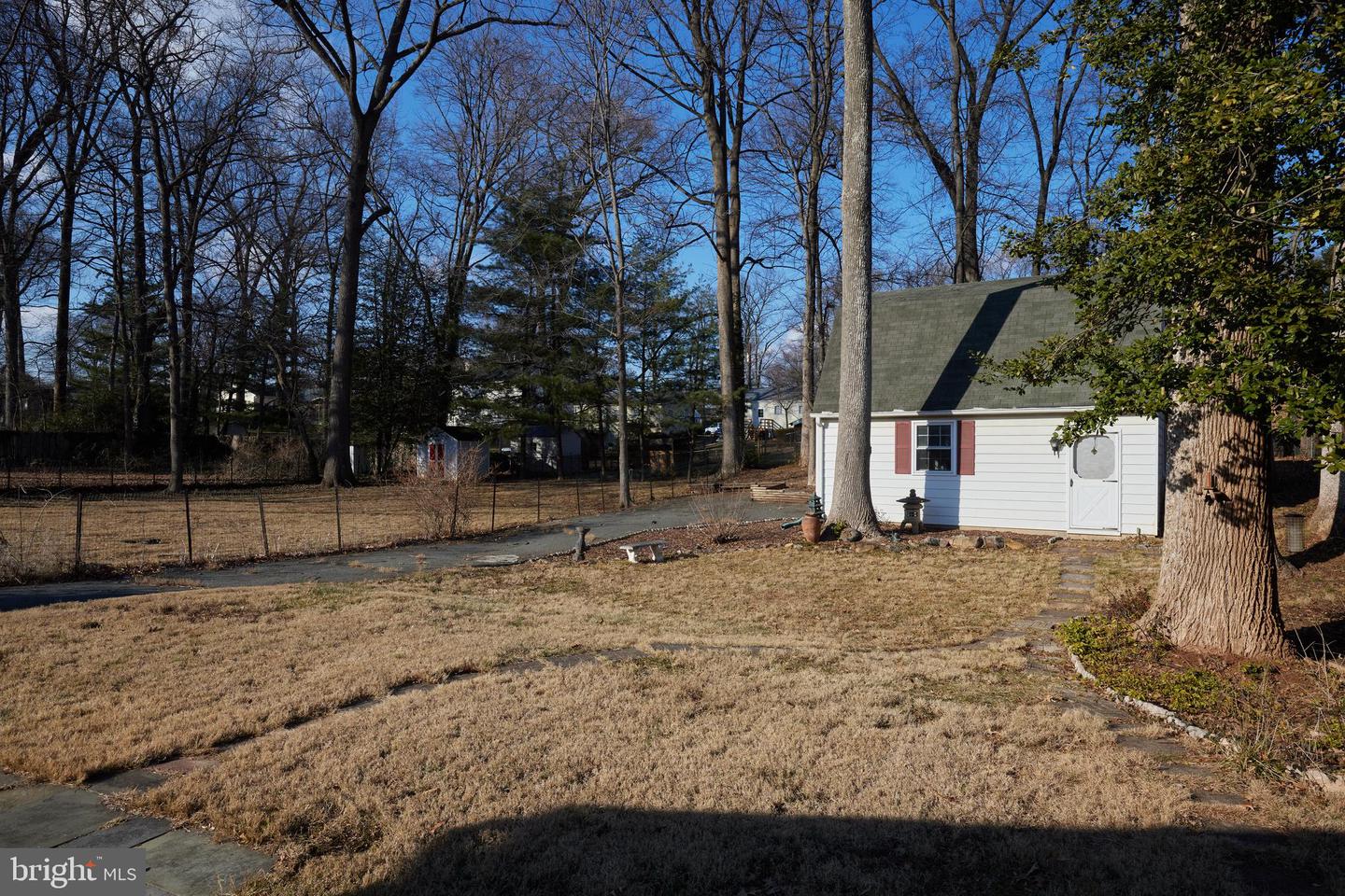 112 Tulip Dr
