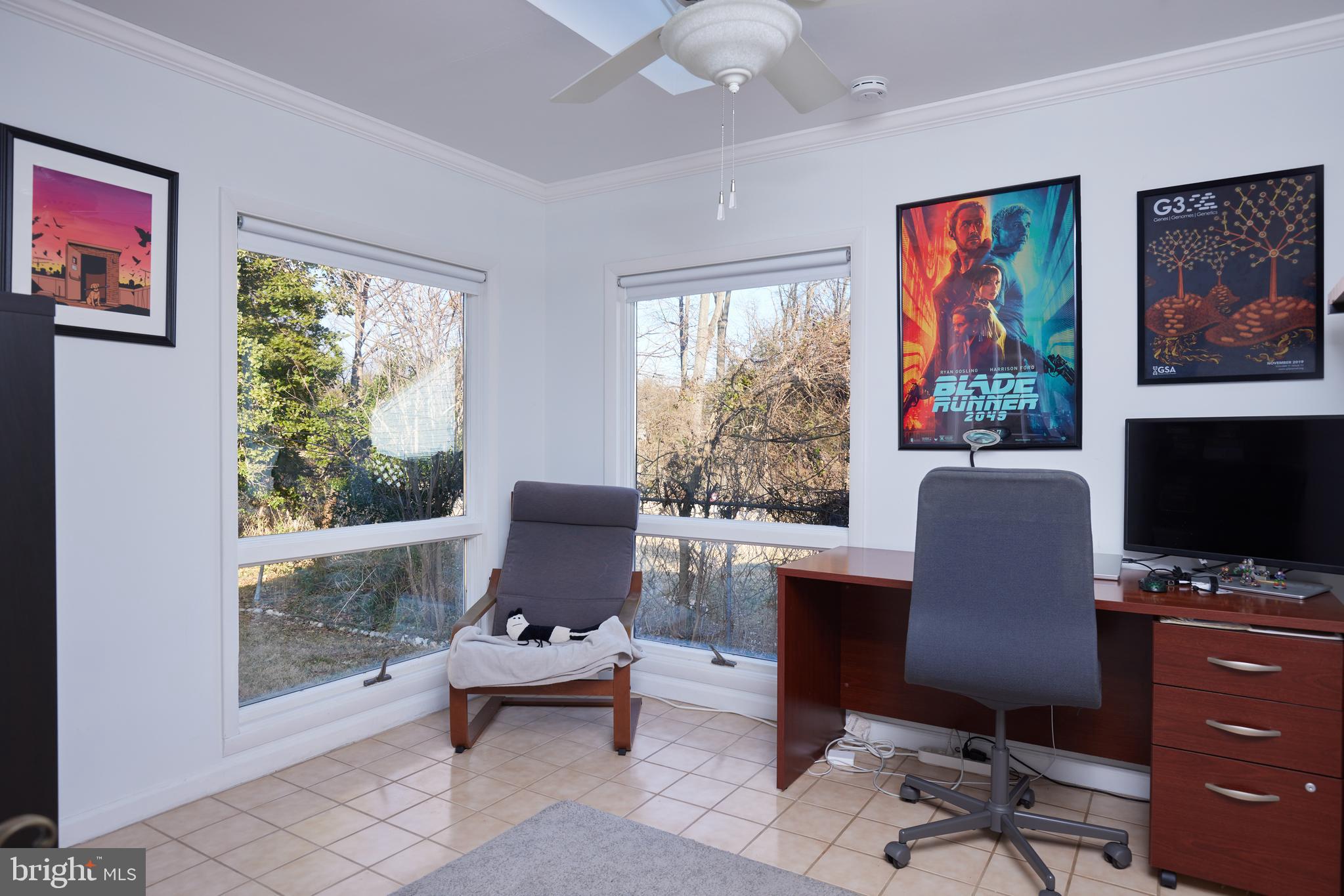 112 Tulip Dr