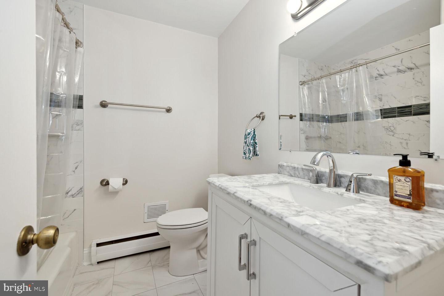 9803 INGLEMERE DR