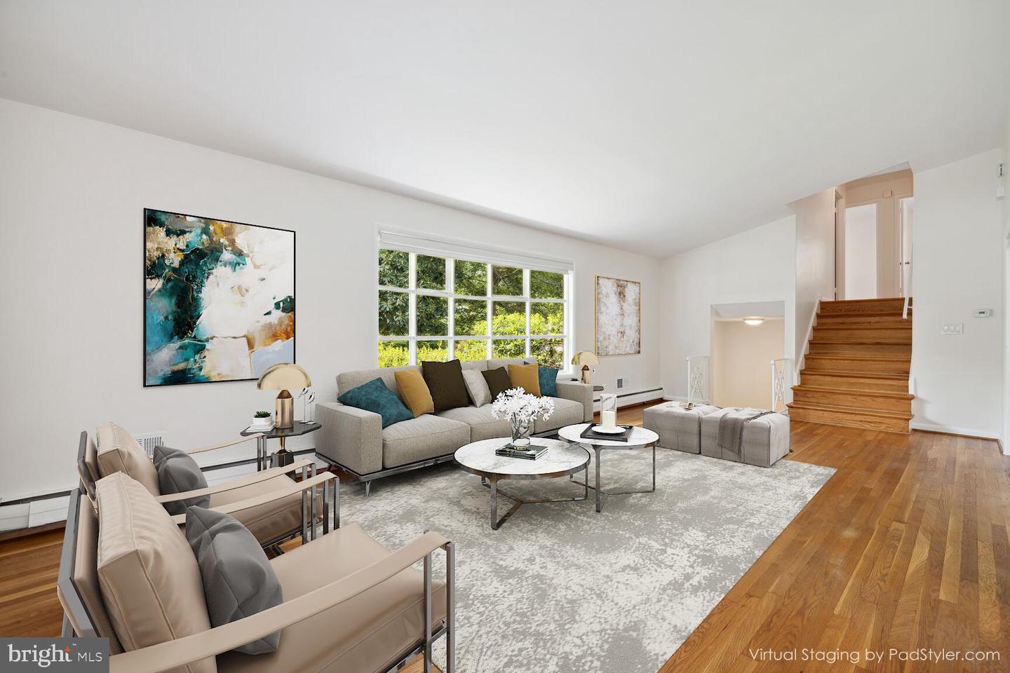 9803 INGLEMERE DR