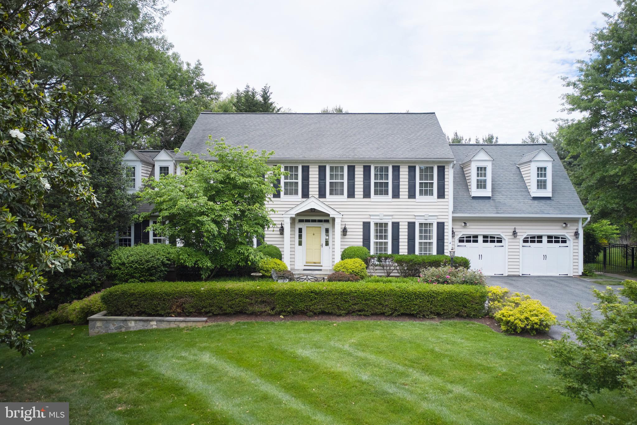 17628 Charity Ln