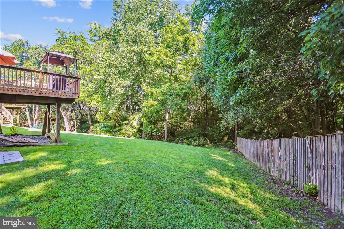 18518 GINGERBREAD LANE