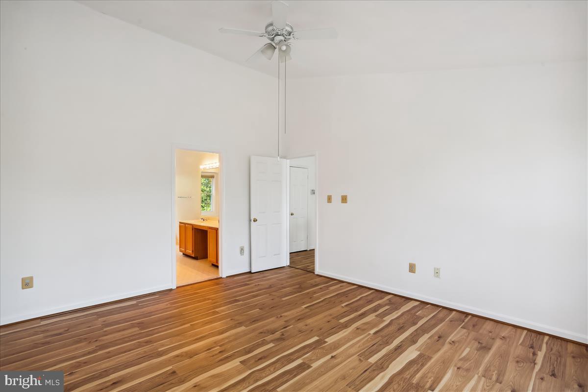 18518 GINGERBREAD LANE