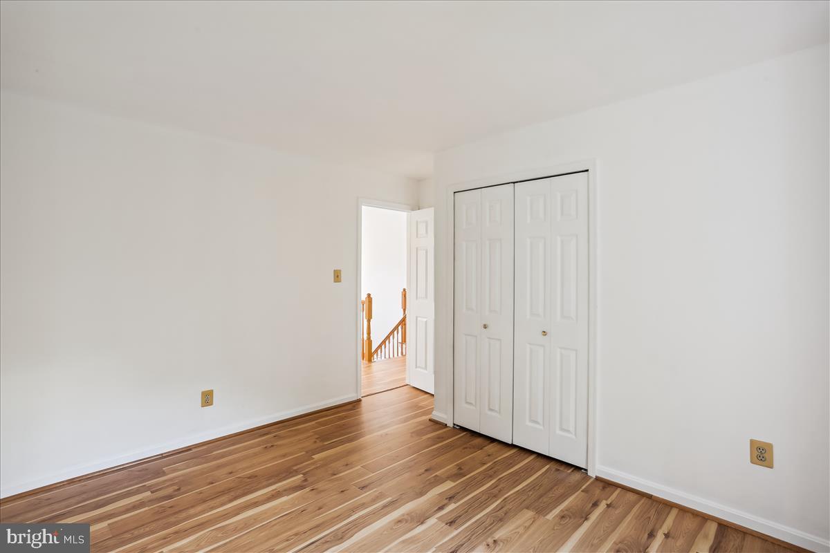 18518 GINGERBREAD LANE