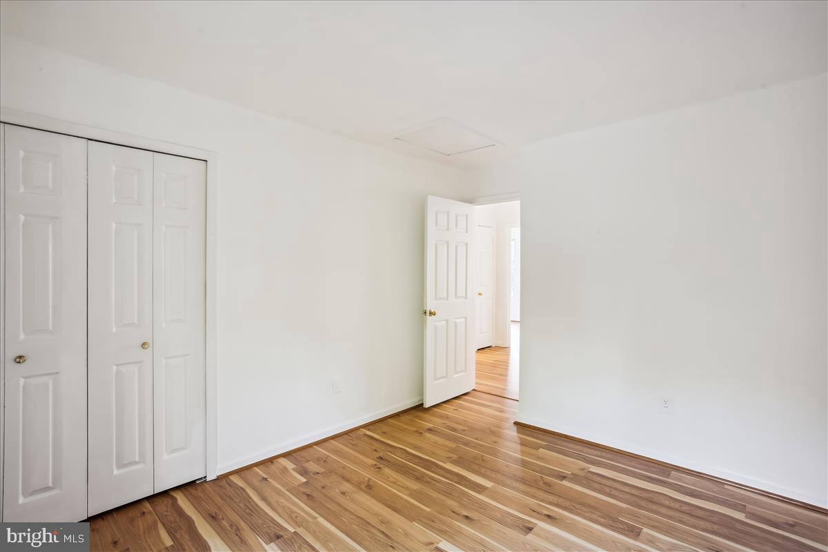 18518 GINGERBREAD LANE