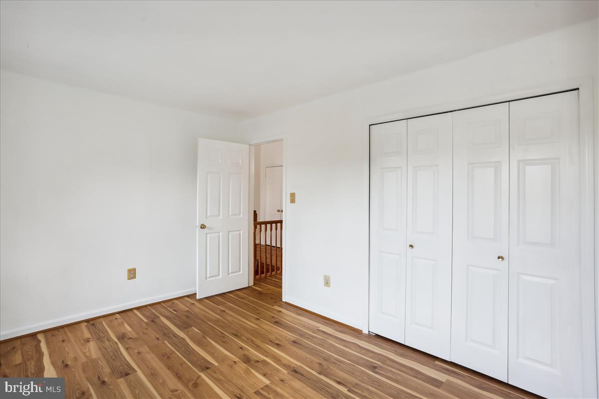 18518 GINGERBREAD LANE