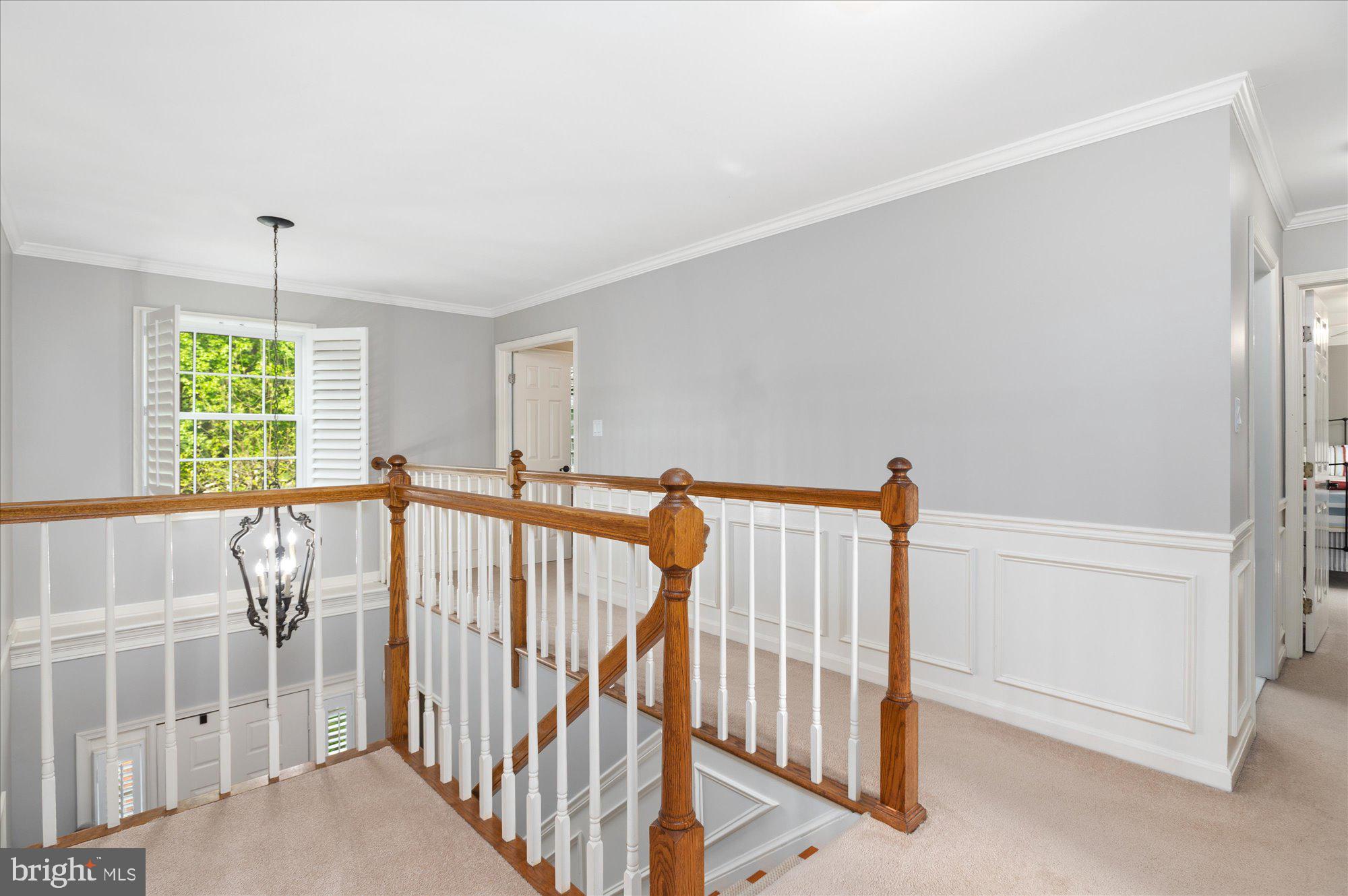 132 UPSHIRE CIRCLE