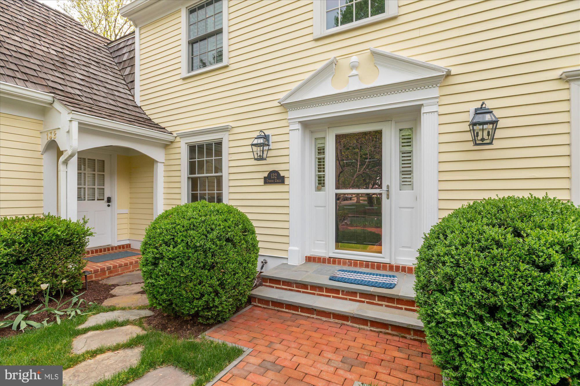 132 UPSHIRE CIRCLE