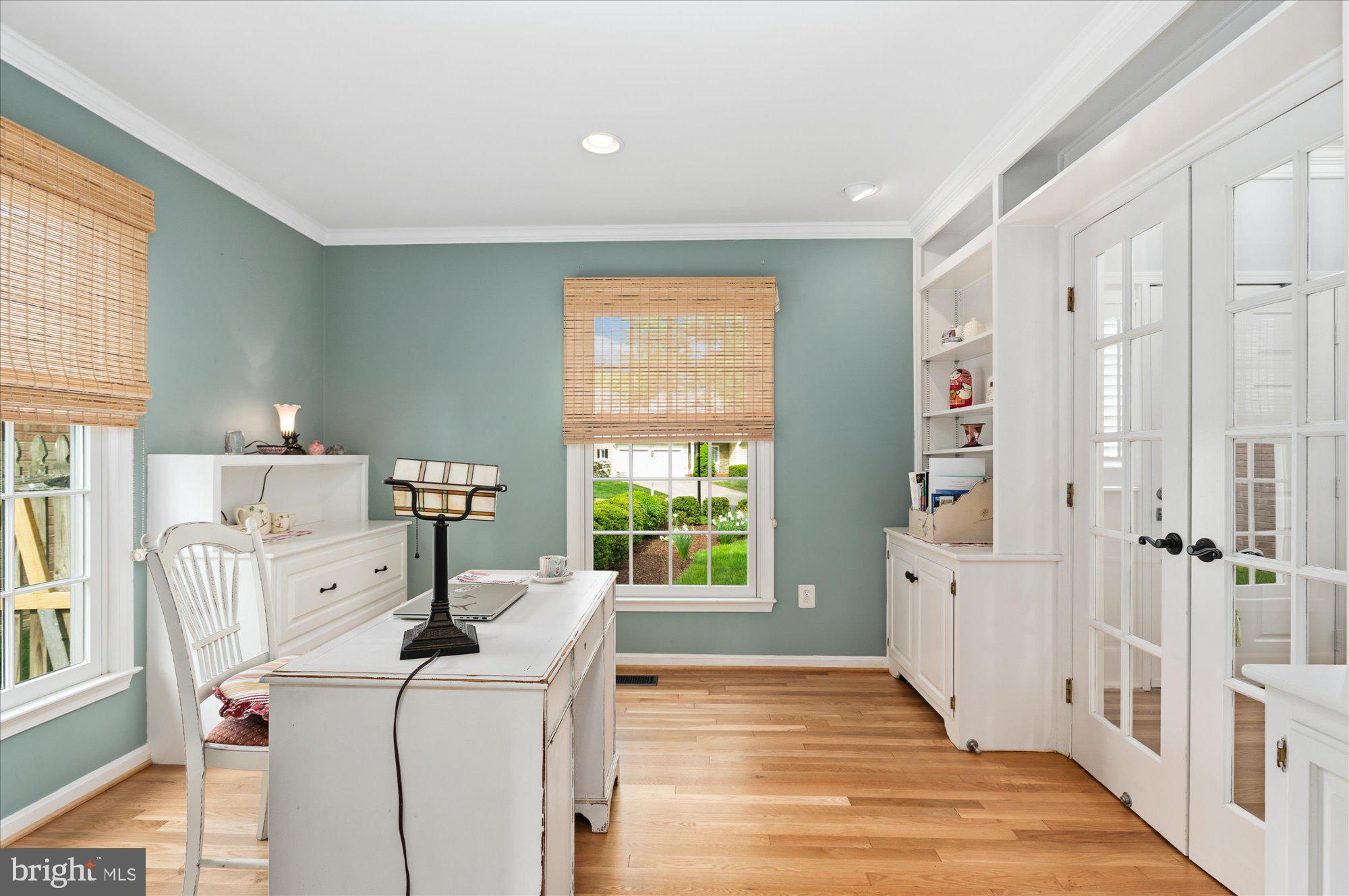 132 UPSHIRE CIRCLE