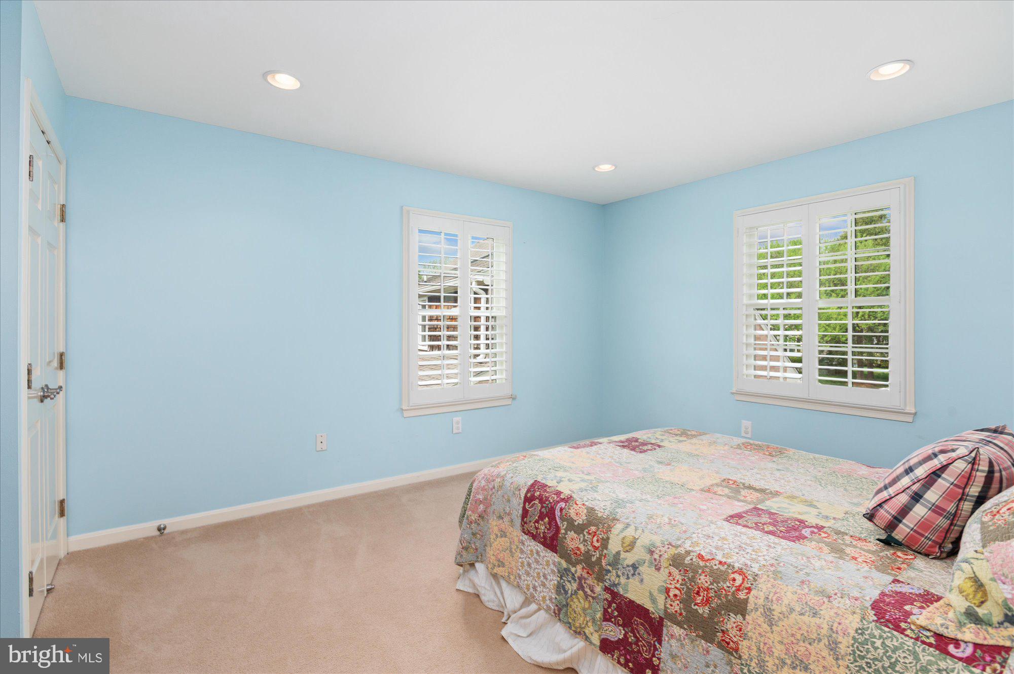 132 UPSHIRE CIRCLE