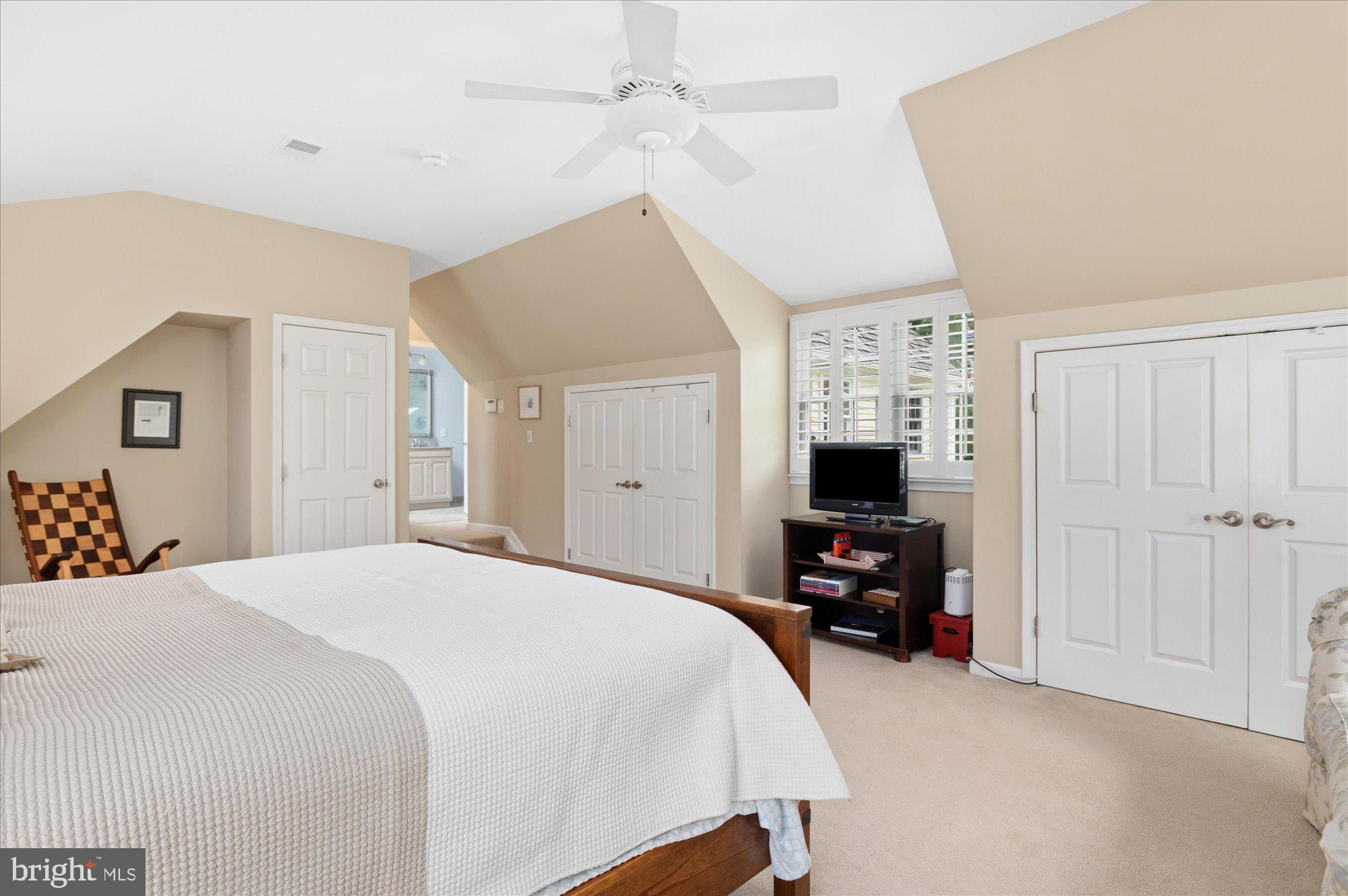132 UPSHIRE CIRCLE