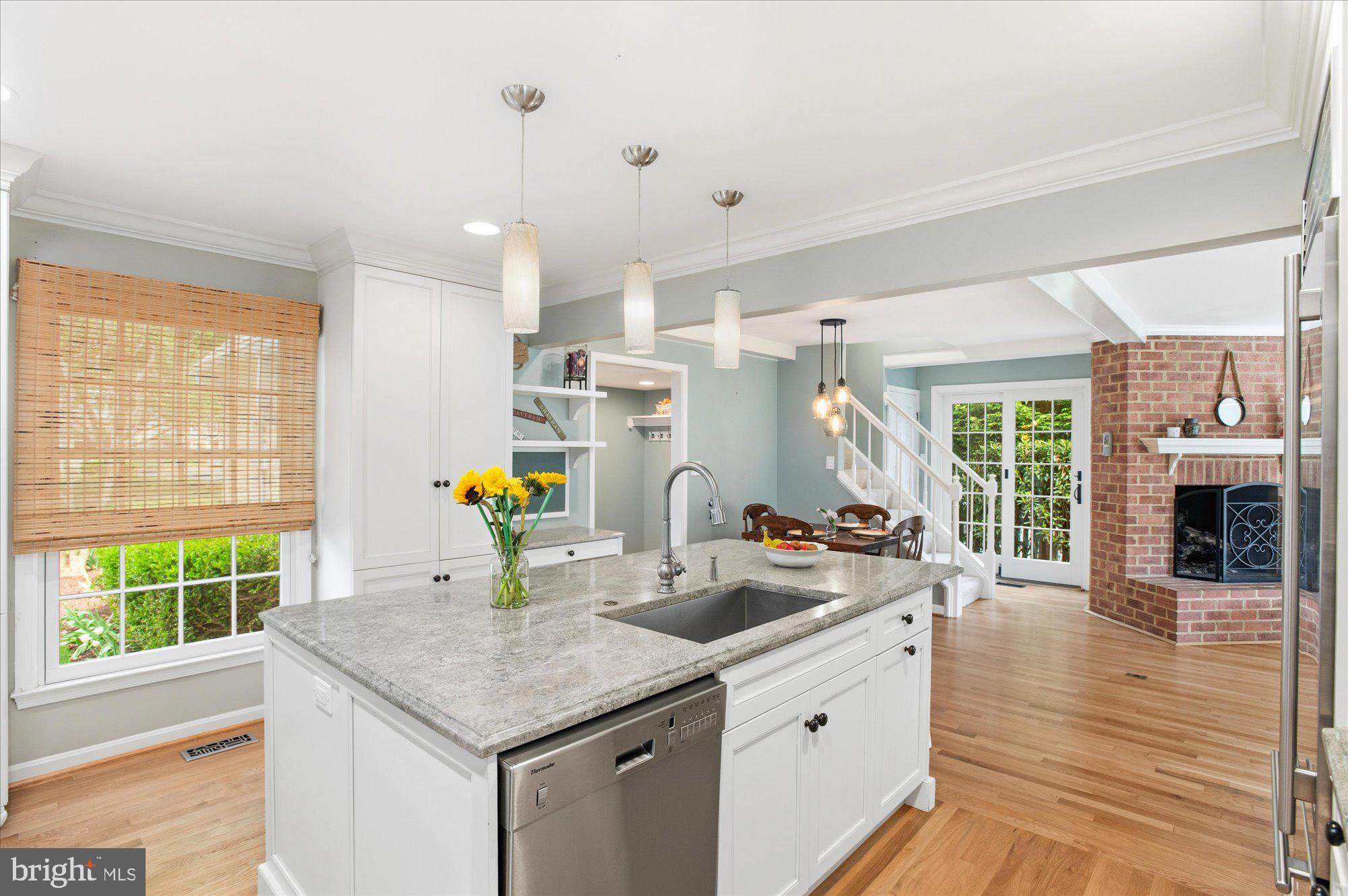 132 UPSHIRE CIRCLE