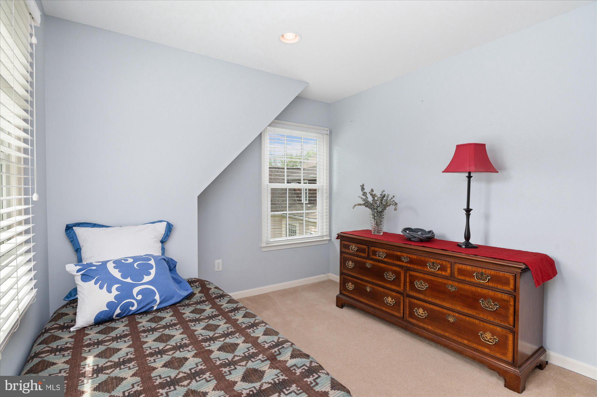 132 UPSHIRE CIRCLE