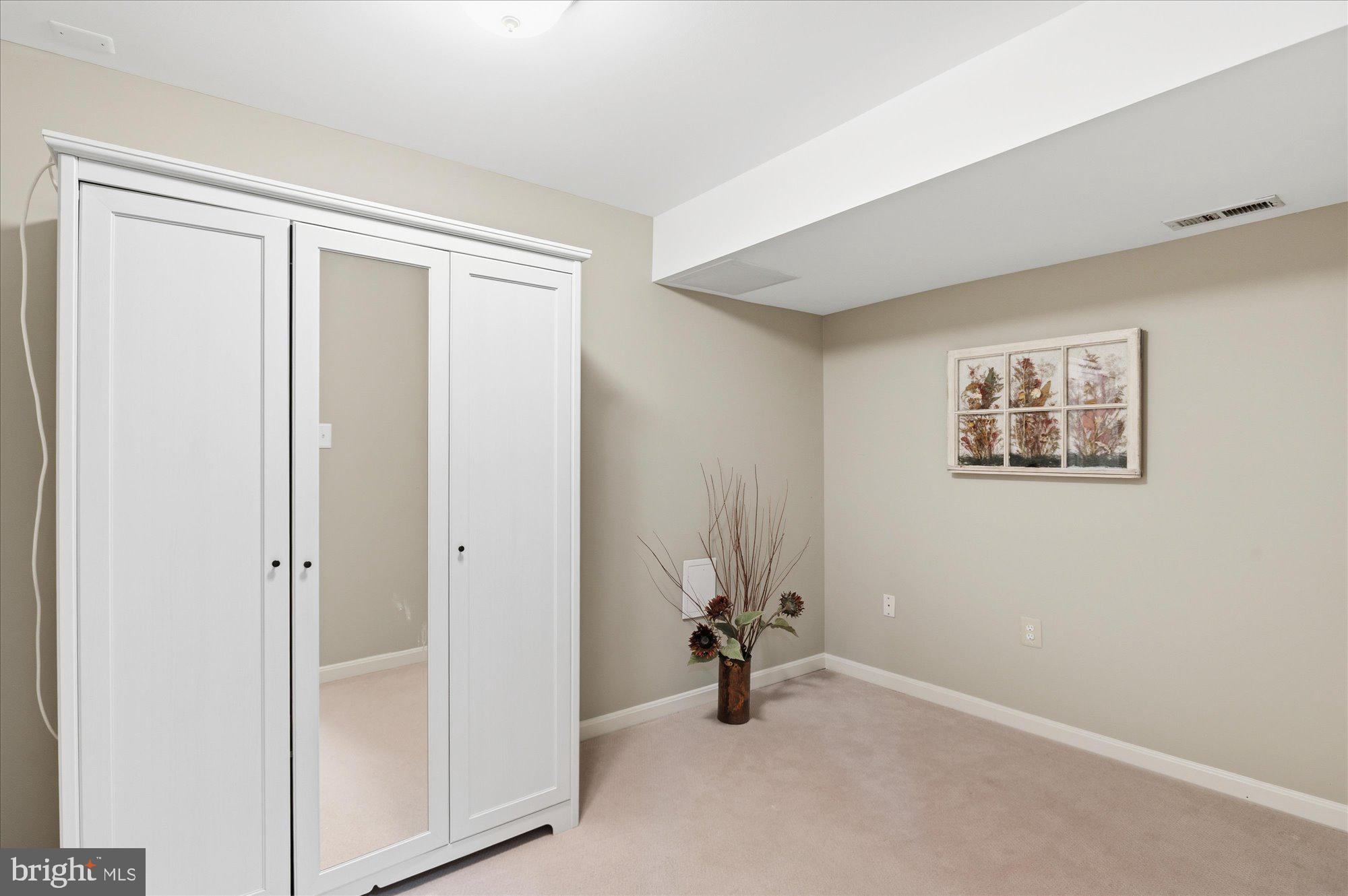 132 UPSHIRE CIRCLE