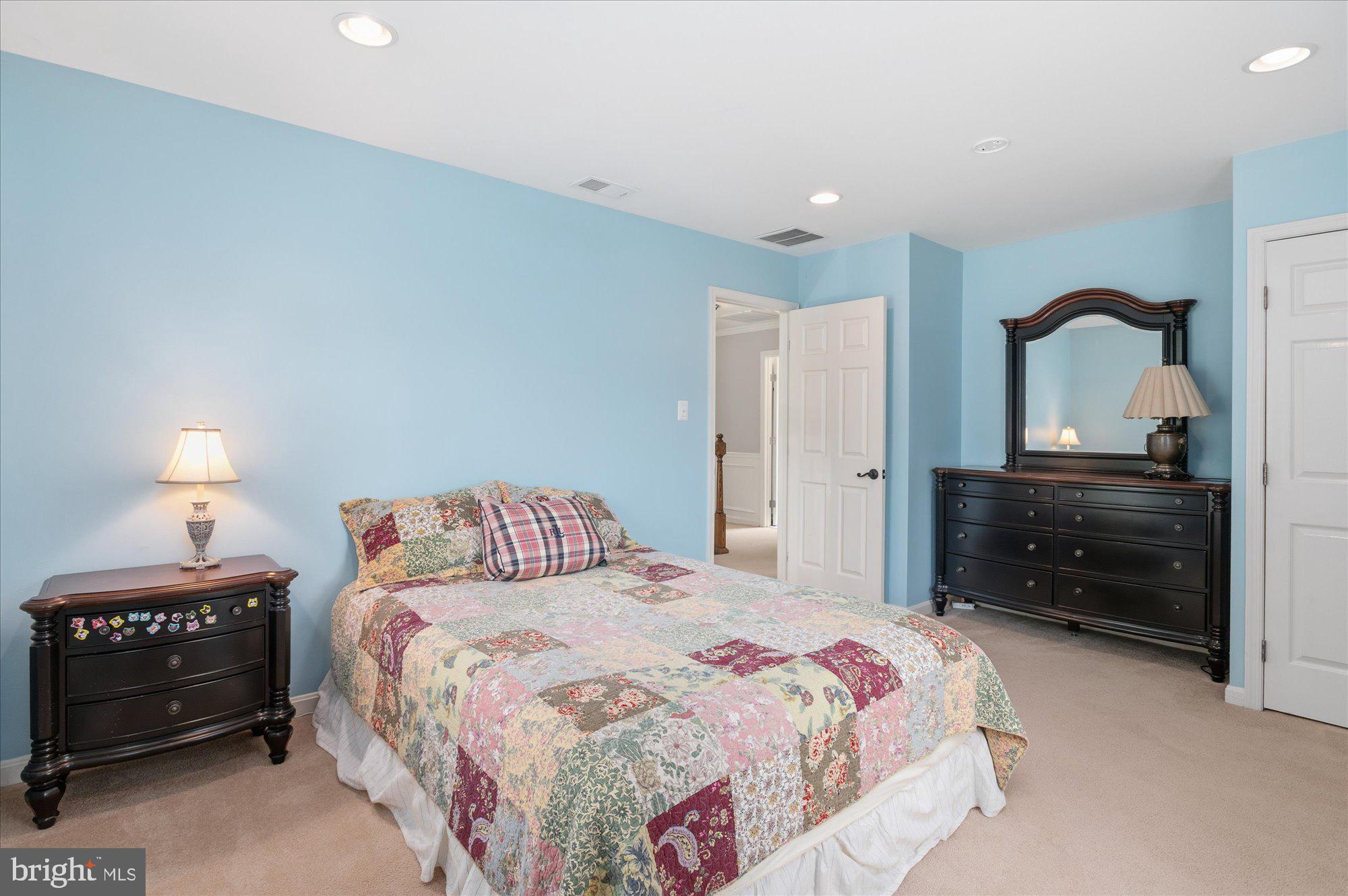132 UPSHIRE CIRCLE