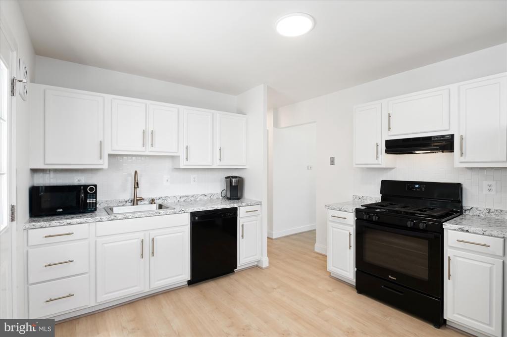 11414 SCHUYLKILL ROAD