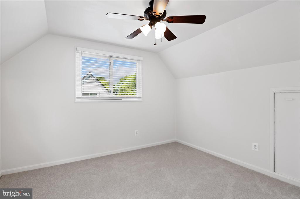 11414 SCHUYLKILL ROAD