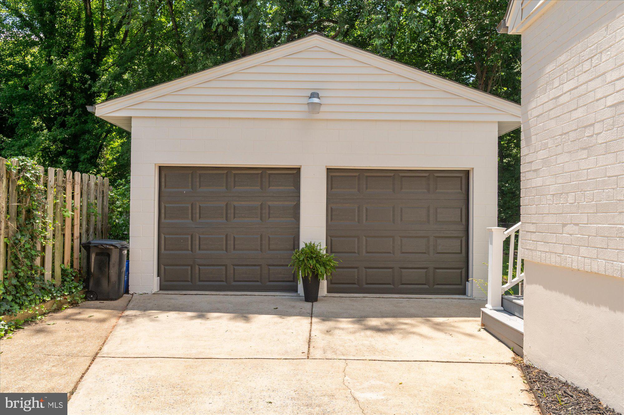 11414 SCHUYLKILL ROAD