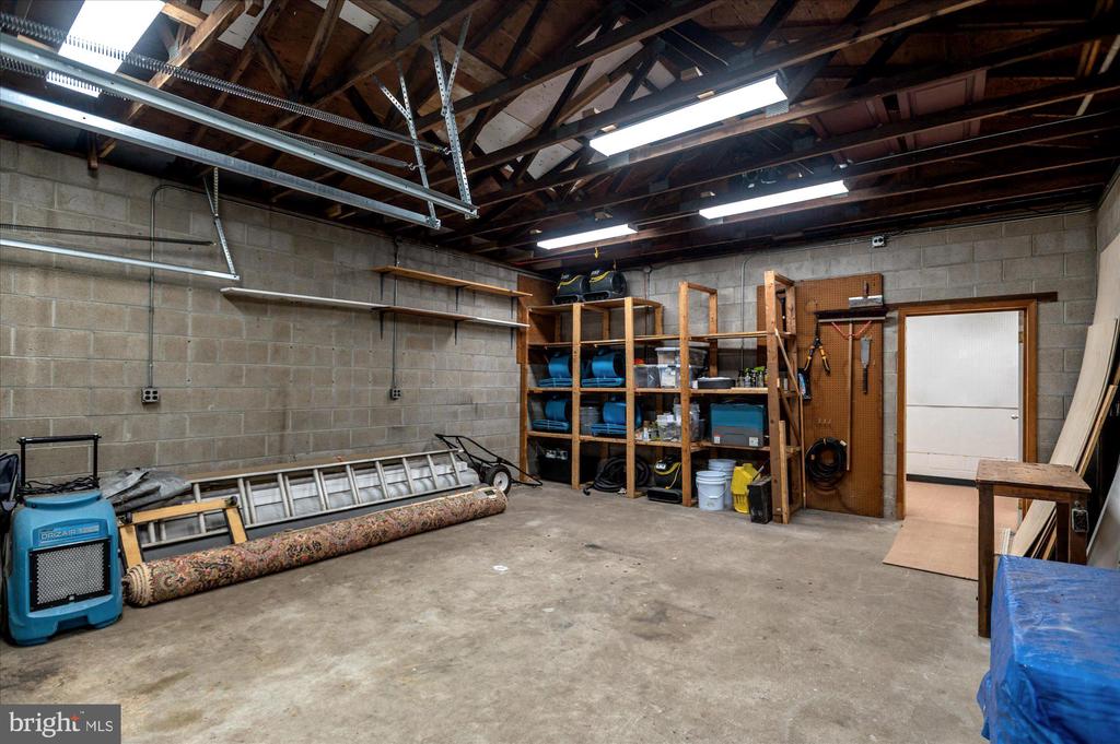 11414 SCHUYLKILL ROAD