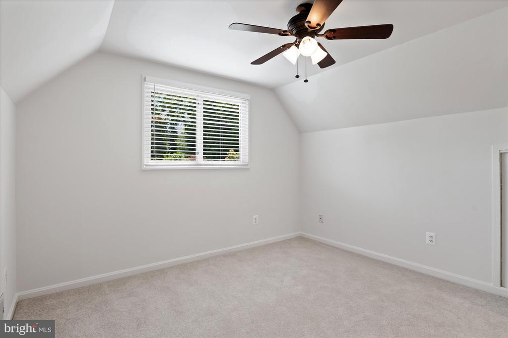 11414 SCHUYLKILL ROAD