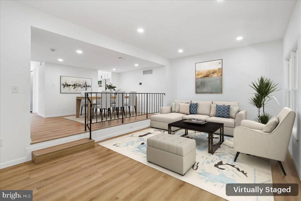 10057 MAPLE LEAF DRIVE