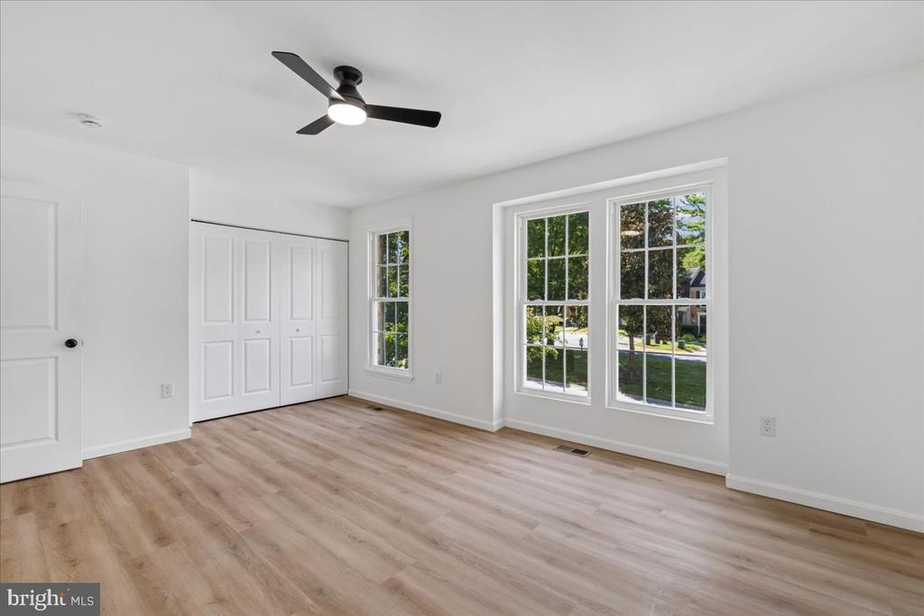 10057 MAPLE LEAF DRIVE