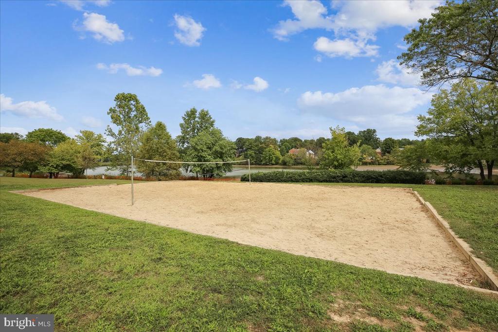 10057 MAPLE LEAF DRIVE