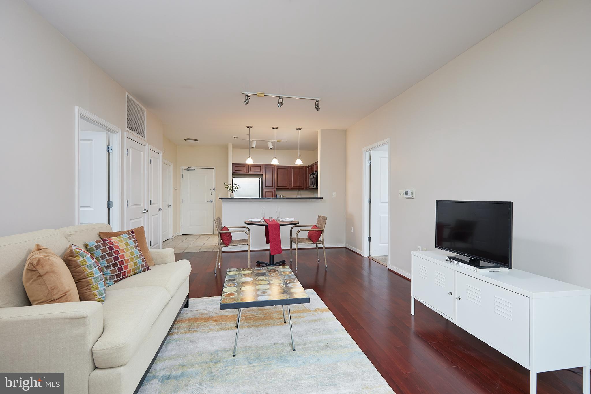 6506 America Blvd #304