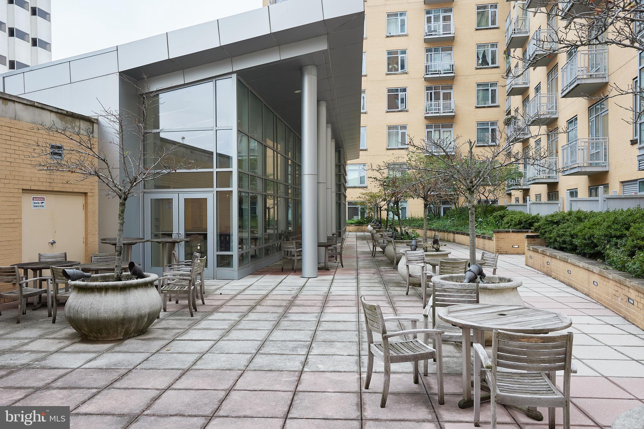 6506 America Blvd #304