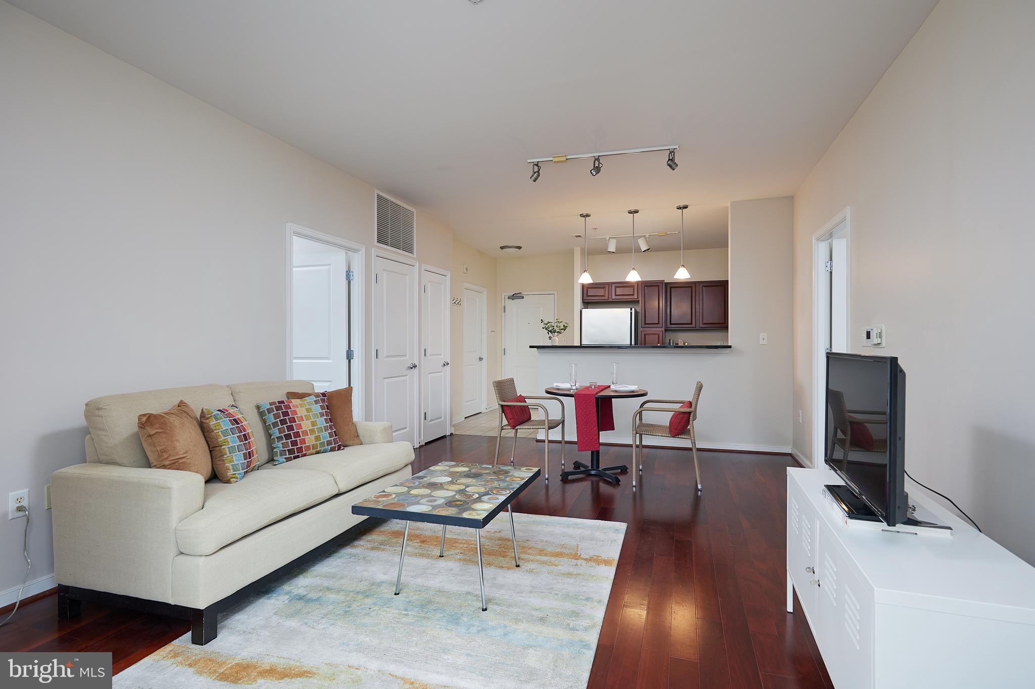 6506 America Blvd #304